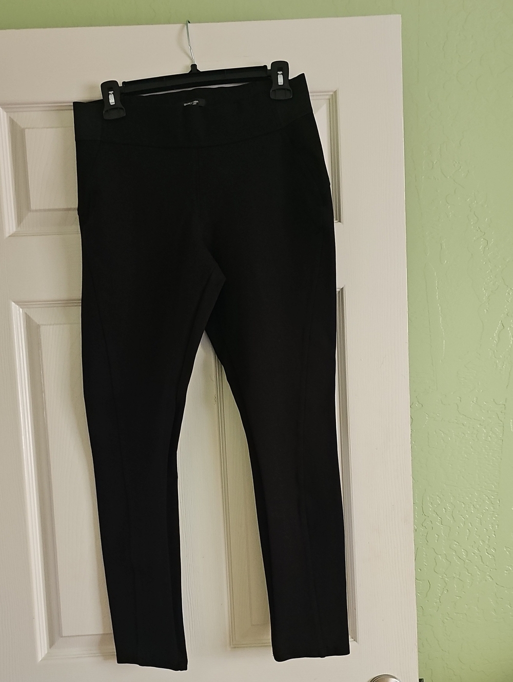 Simply Vera Vera Wang Black Ponte Skinny Pants